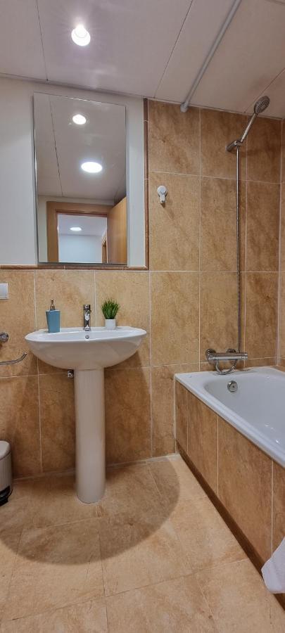 Homes Of Spain, Paraiso Playa, Ed Tahiti, Atico F De 2 Con Piscina Privada En Solarium Y Barbacoa, Pie De Playa * Vera
