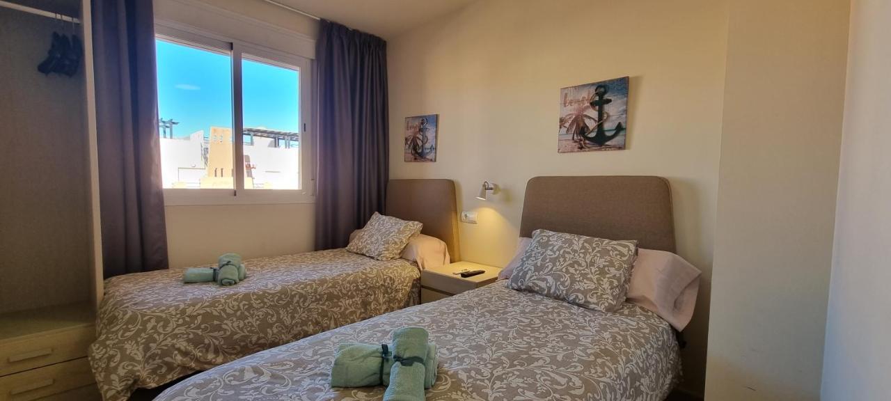 Homes Of Spain, Paraiso Playa, Ed Tahiti, Atico F De 2 Con Piscina Privada En Solarium Y Barbacoa, Pie De Playa Apartamento