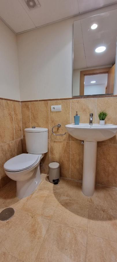 Homes Of Spain, Paraiso Playa, Ed Tahiti, Atico F De 2 Con Piscina Privada En Solarium Y Barbacoa, Pie De Playa Apartamento Vera