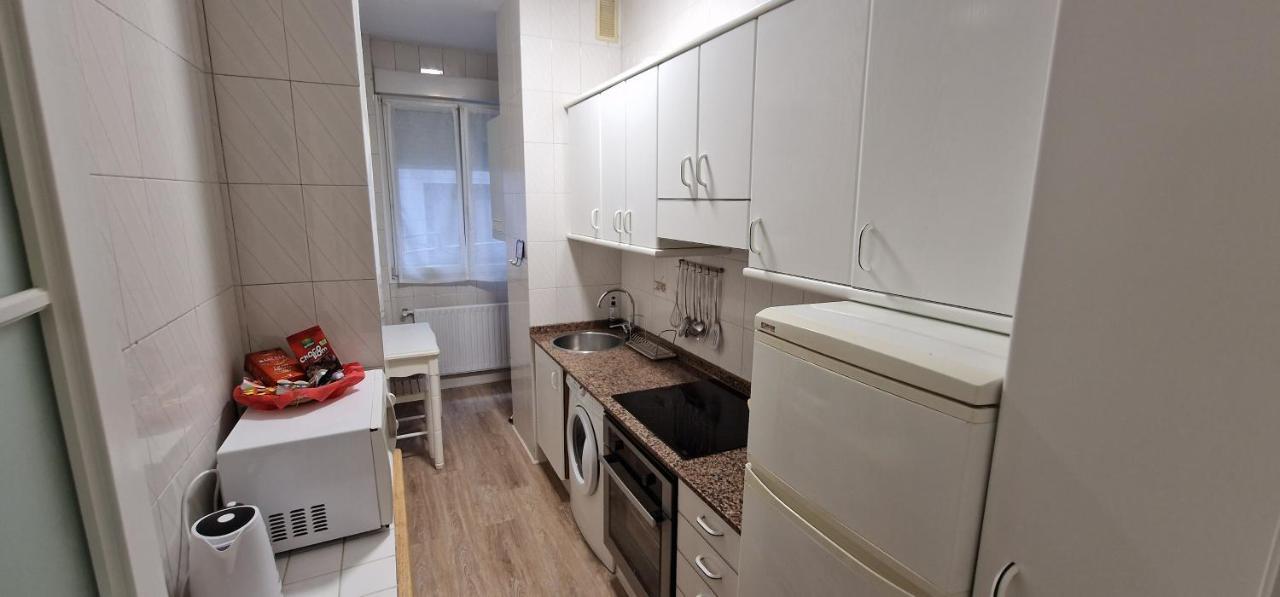 Apartamento El Mirador De Blanca - Pegado Al Nautico - Para 2-4 Pax - Vut-3979-as Gijón