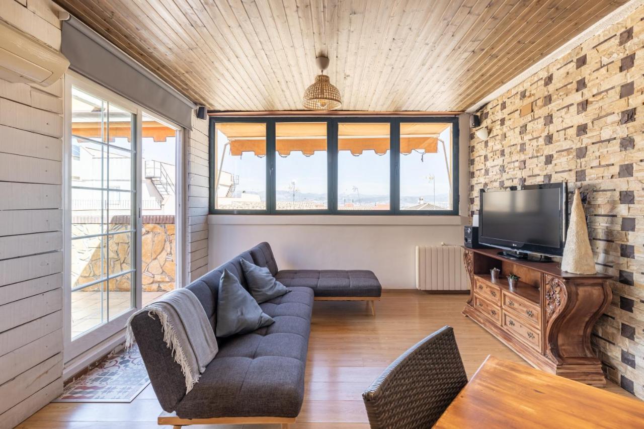 Cozy In With A Great Terrace Las Gabias