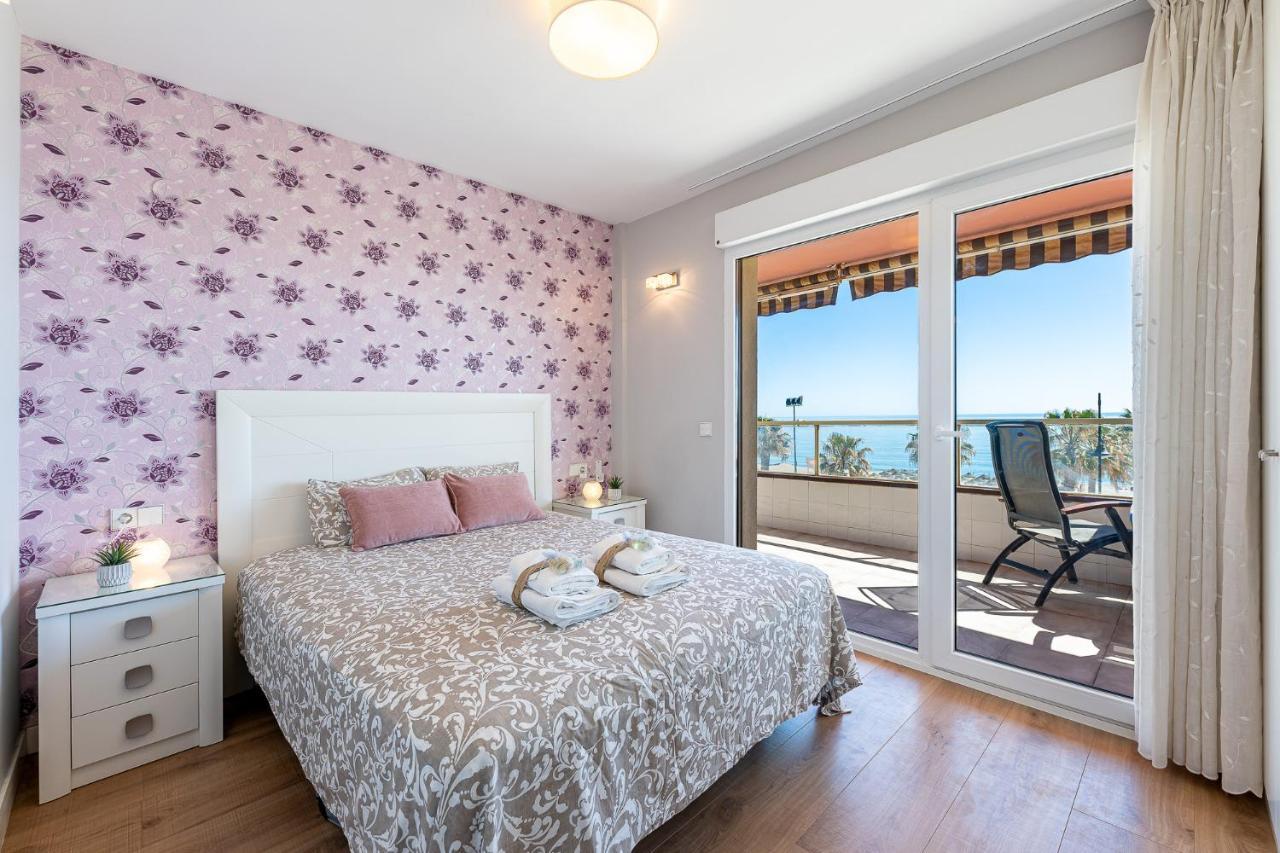 Apartamento 797 - Amplio Piso Con Terraza En Primera Linea De Playa