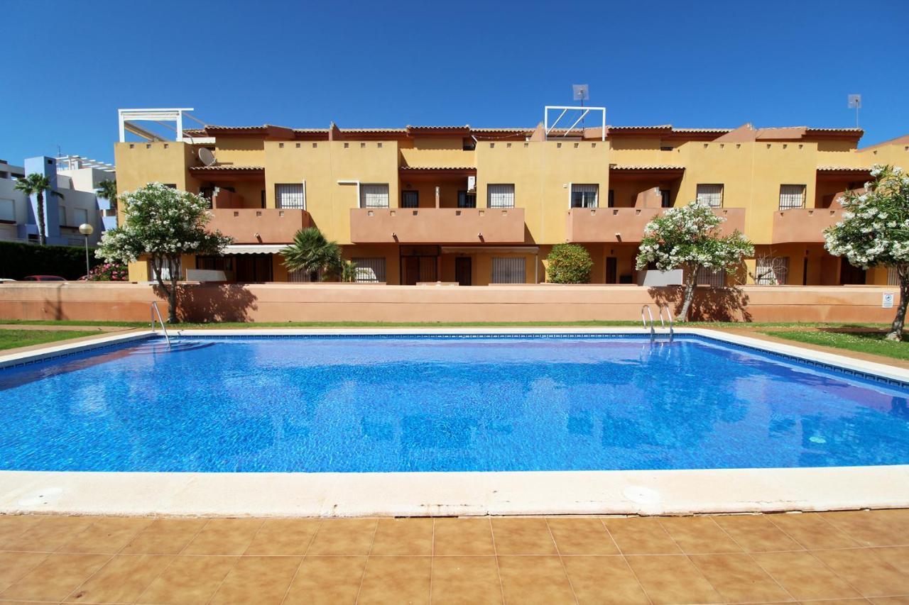 3 Bedroom Duplex Cabo Roig Сasa de vacaciones *