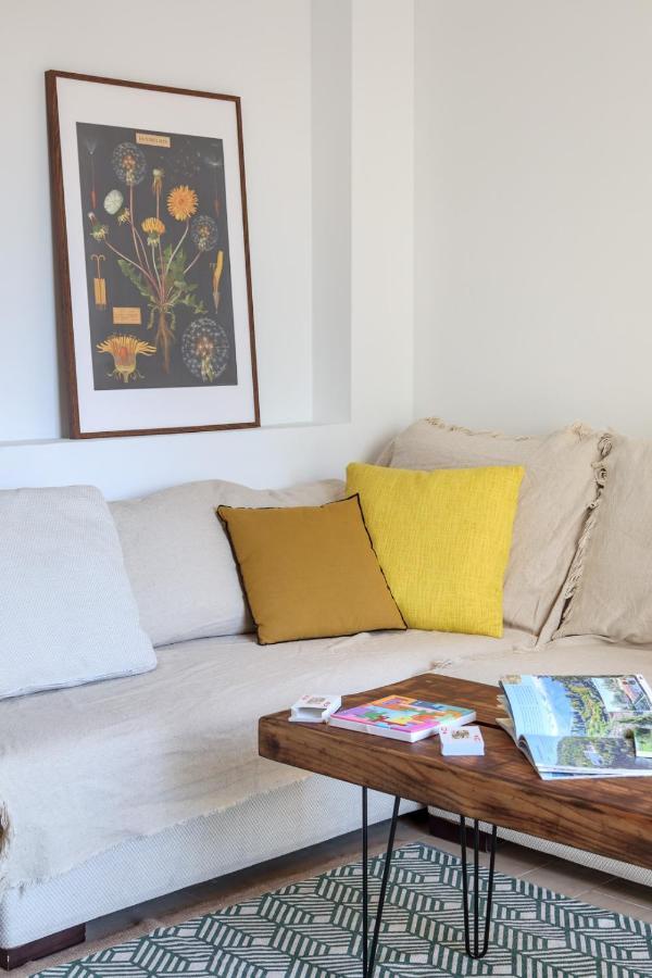 Beautiful Duplex-city Center. Parking By The House Holiday home