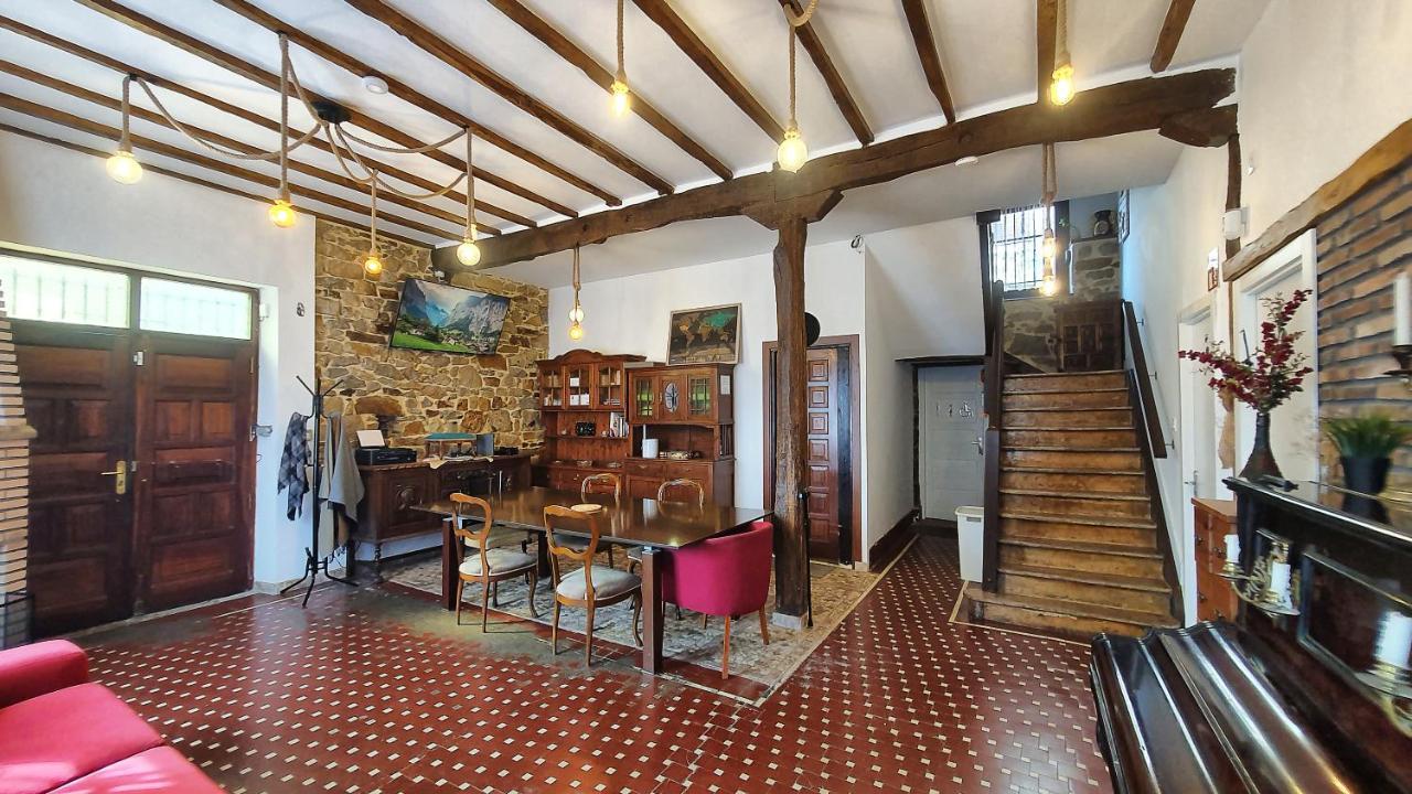 Habitación Triple En Caserío A 8km De Bilbao Galdácano