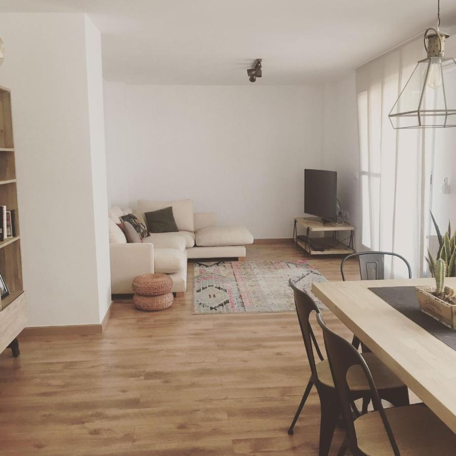 Homestay Y Bano Privado En Con Terraza Y Gym