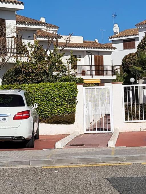 Casa Frente Al Mar En 2hab Holiday home Miami Playa