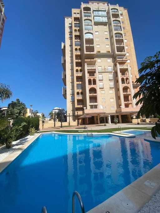 Piso Estilo Mediterraneo A 200m De La Playa *
