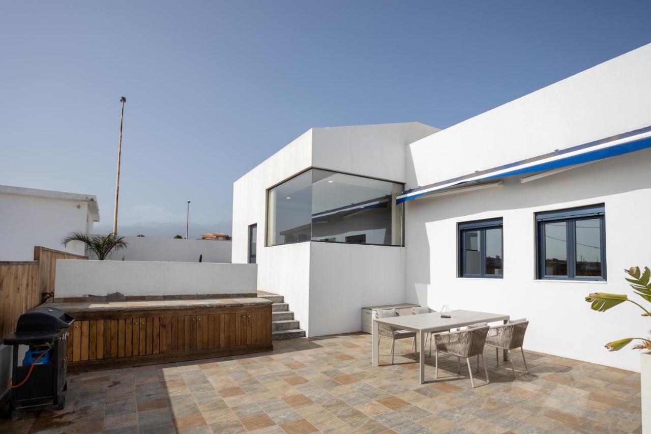 Villa Arizona - 3-bedroom House By The Sea El Médano