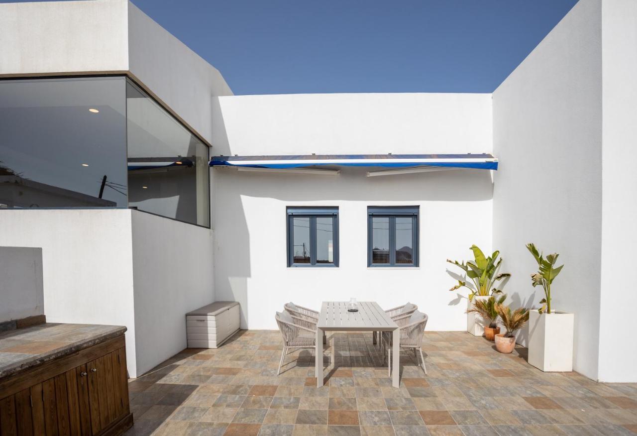 Villa Arizona - 3-bedroom House By The Sea