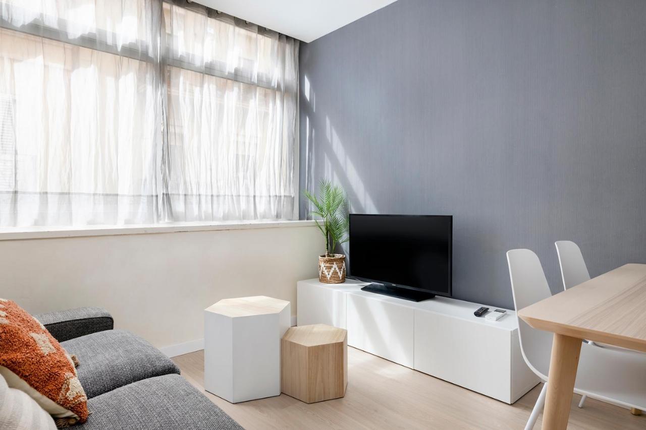 Sata Sagrada Familia Area Apartment