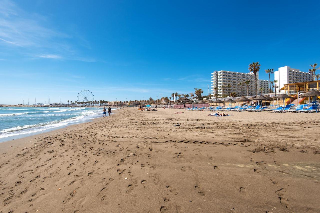 Apartamento Aloha Puerto Private 1st Line Carihuela