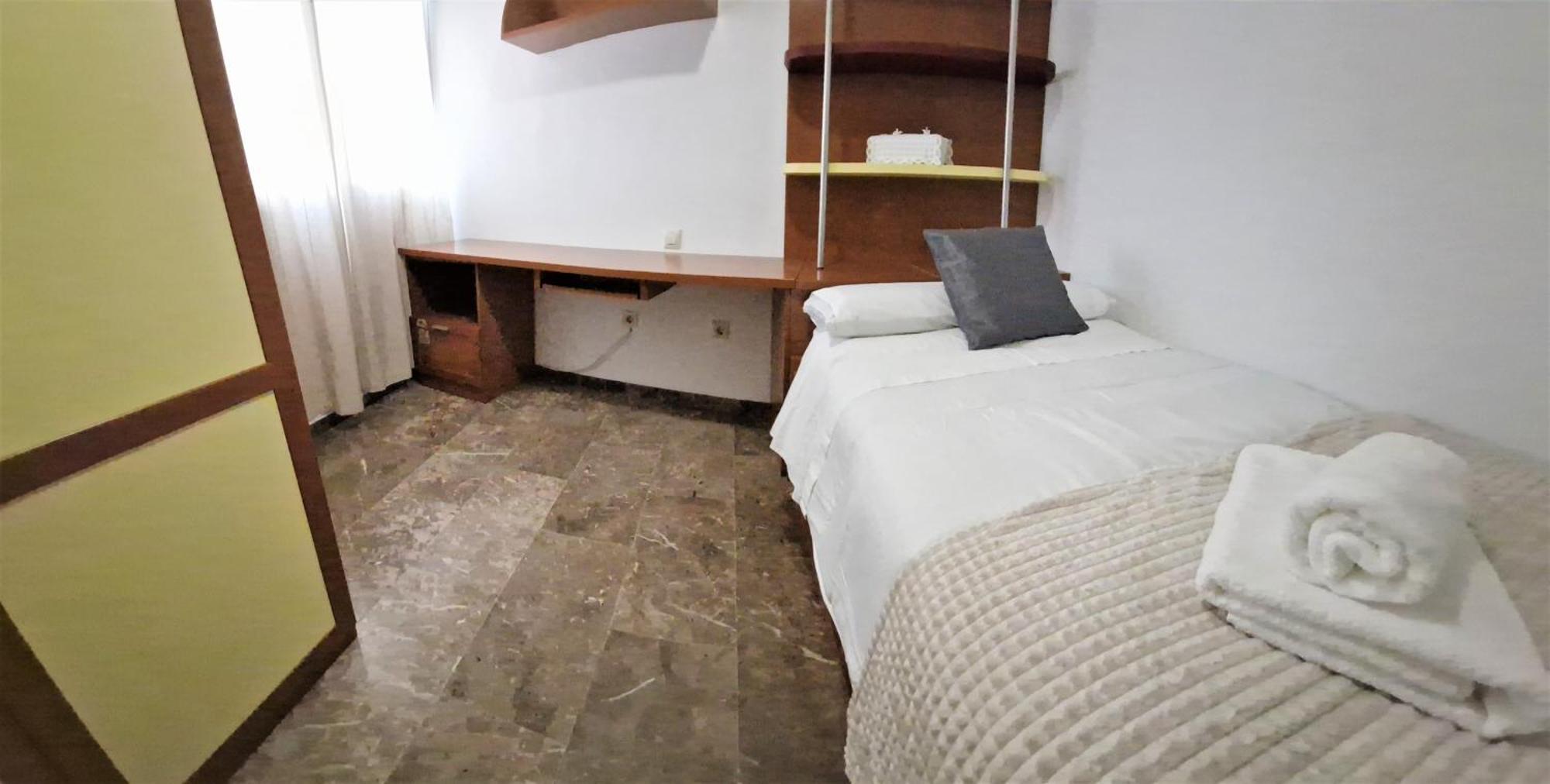 Apartment Ds Duplex Acera Del Rio, Parking Opcional