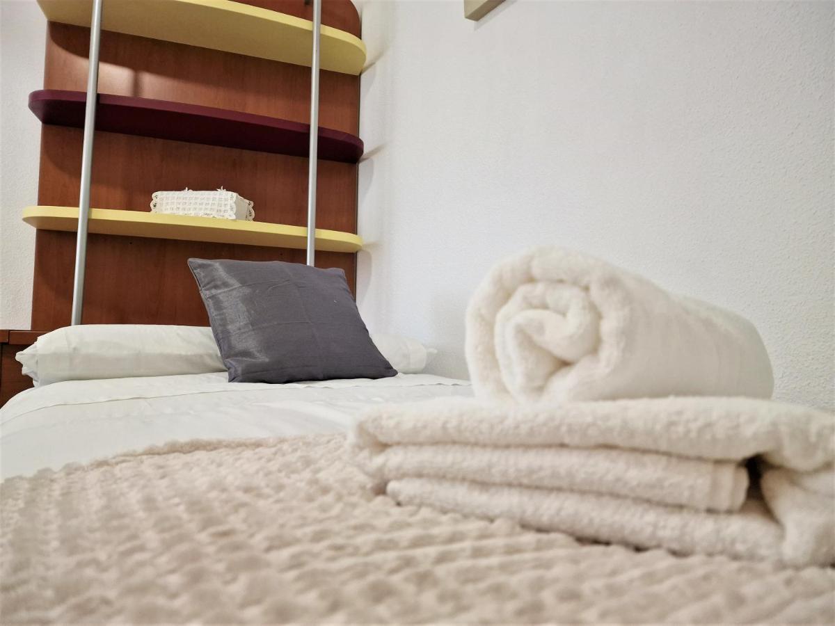 Apartment Ds Duplex Acera Del Rio, Parking Opcional Cordoba