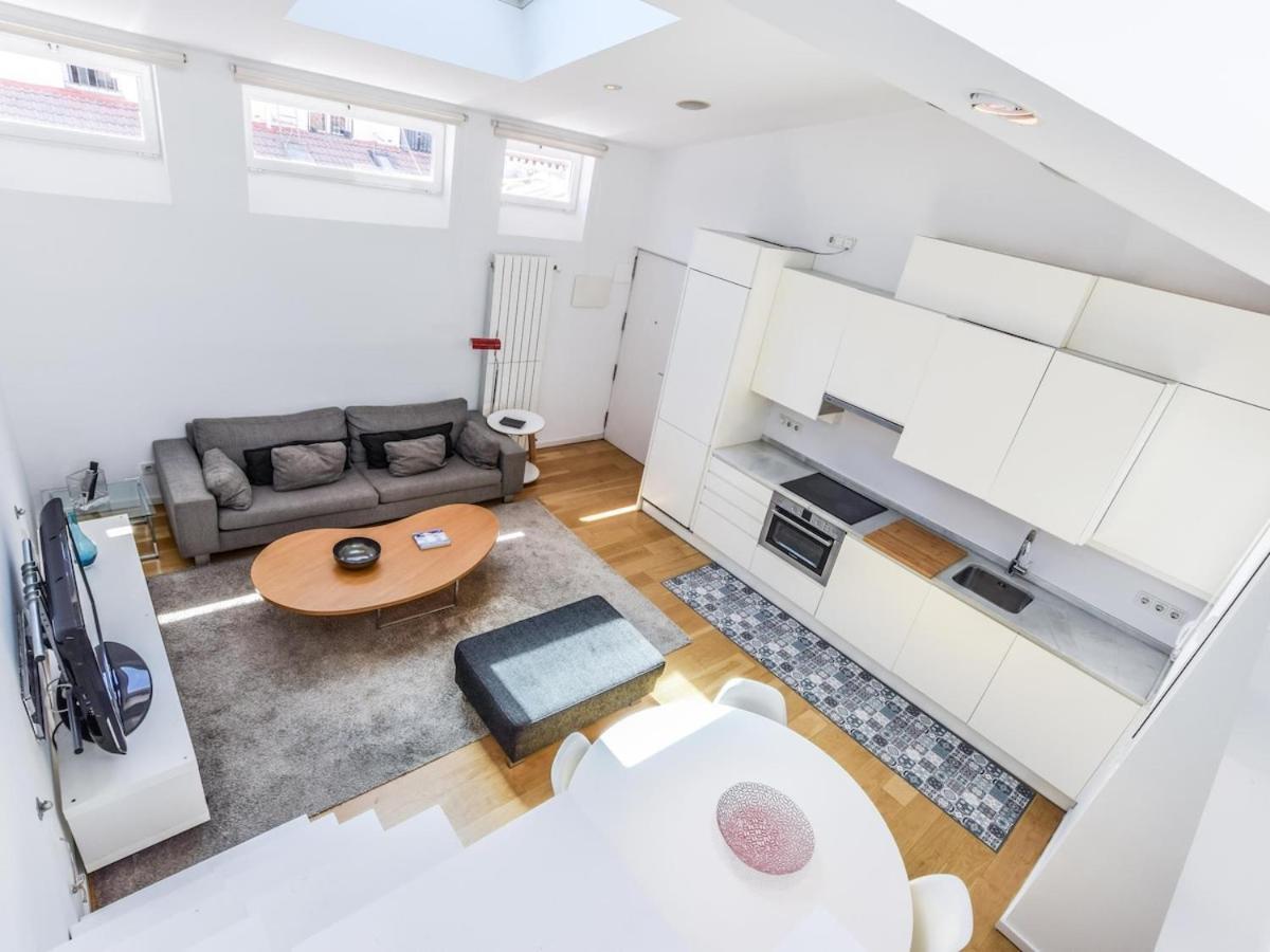 Apartment Atico Reformado En Anton Martin