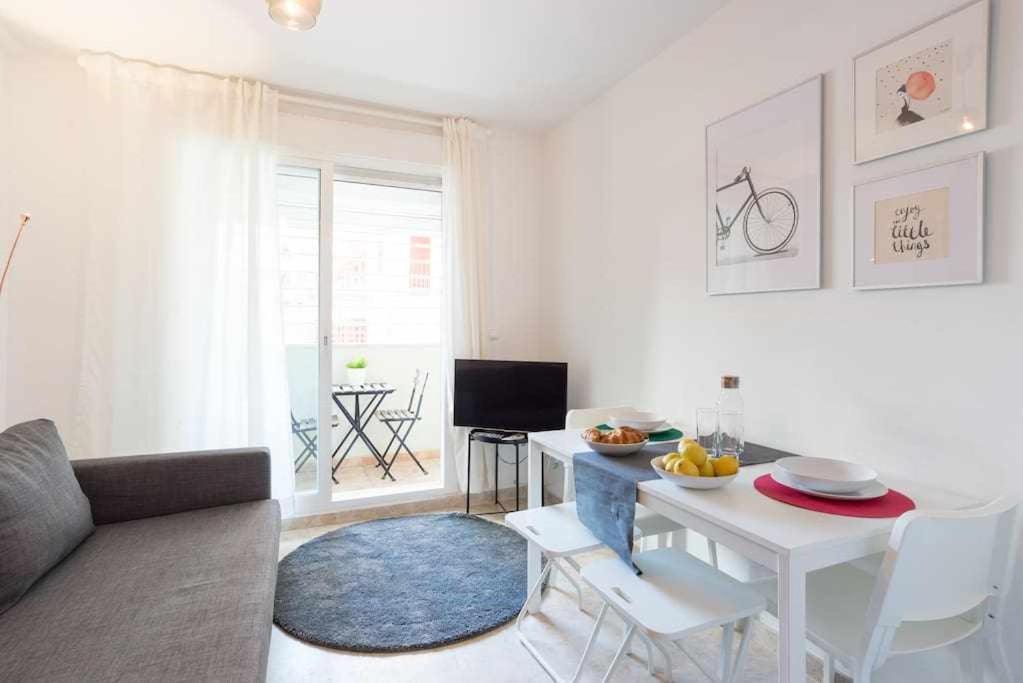 Apartamento Luna Duplex Junto A Puerto Marina Con Garaje *