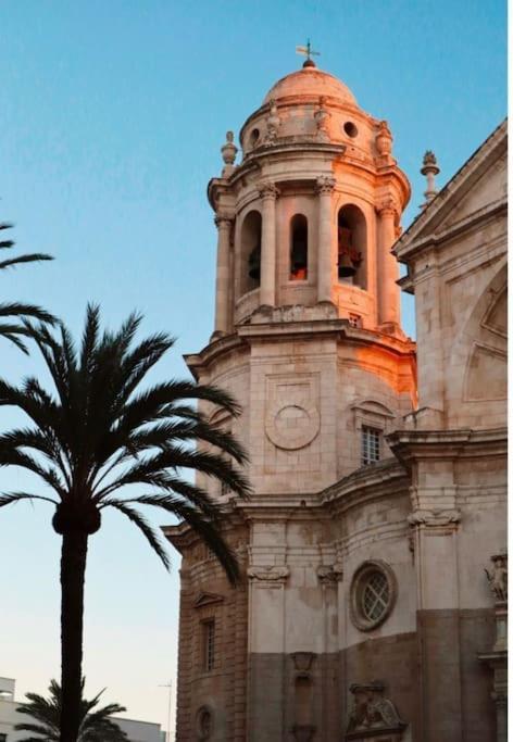 Luz Baal Grupo Ac Gestion Apartamento Cádiz