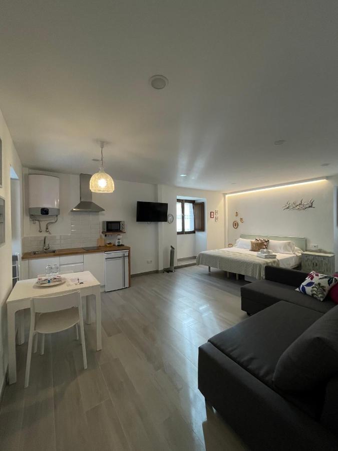 Apartment Marujita Vilanova, Singular