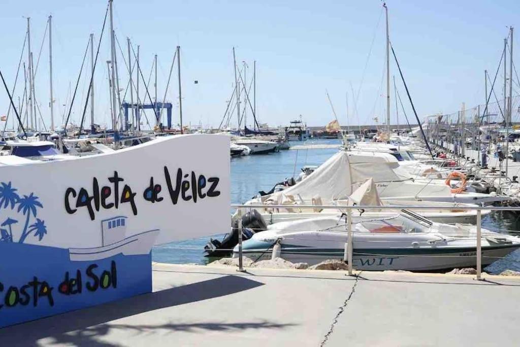 Caleta Beach House Beatriz Sinese Design Holiday home Torre Del Mar