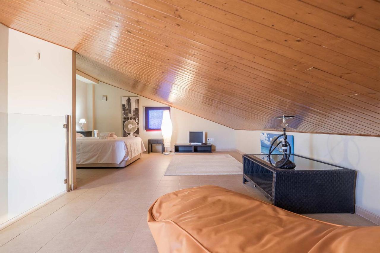 Casa Tizziano En Tamango Hill Holiday home *
