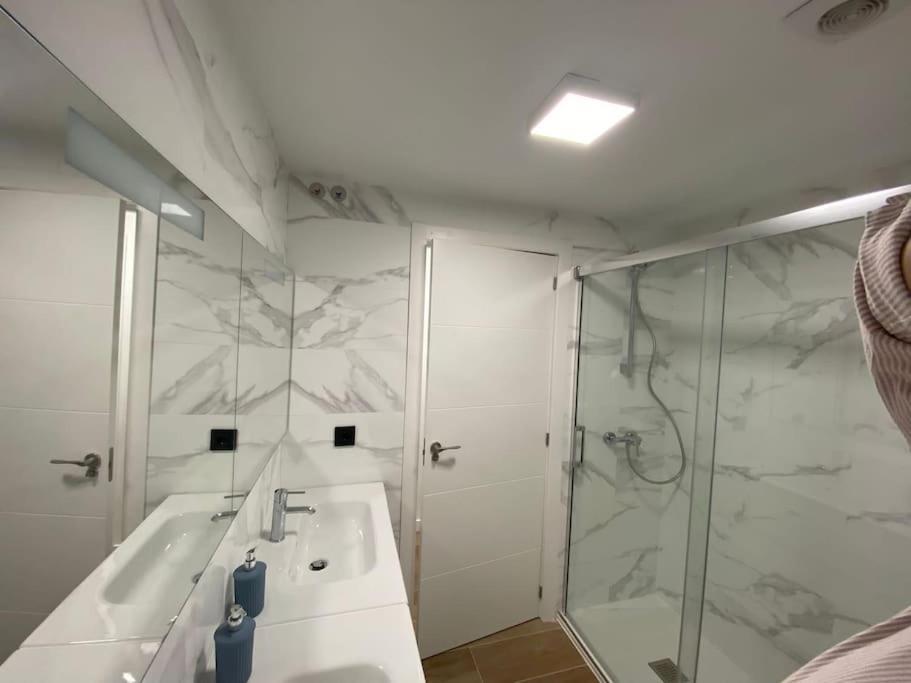 Apartment Vivienda Alameda De Santiago