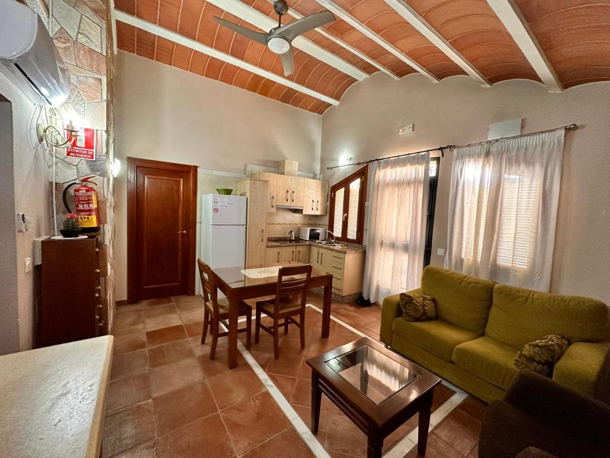 Apartamento Cuevas La Granja Benalúa de Guadix