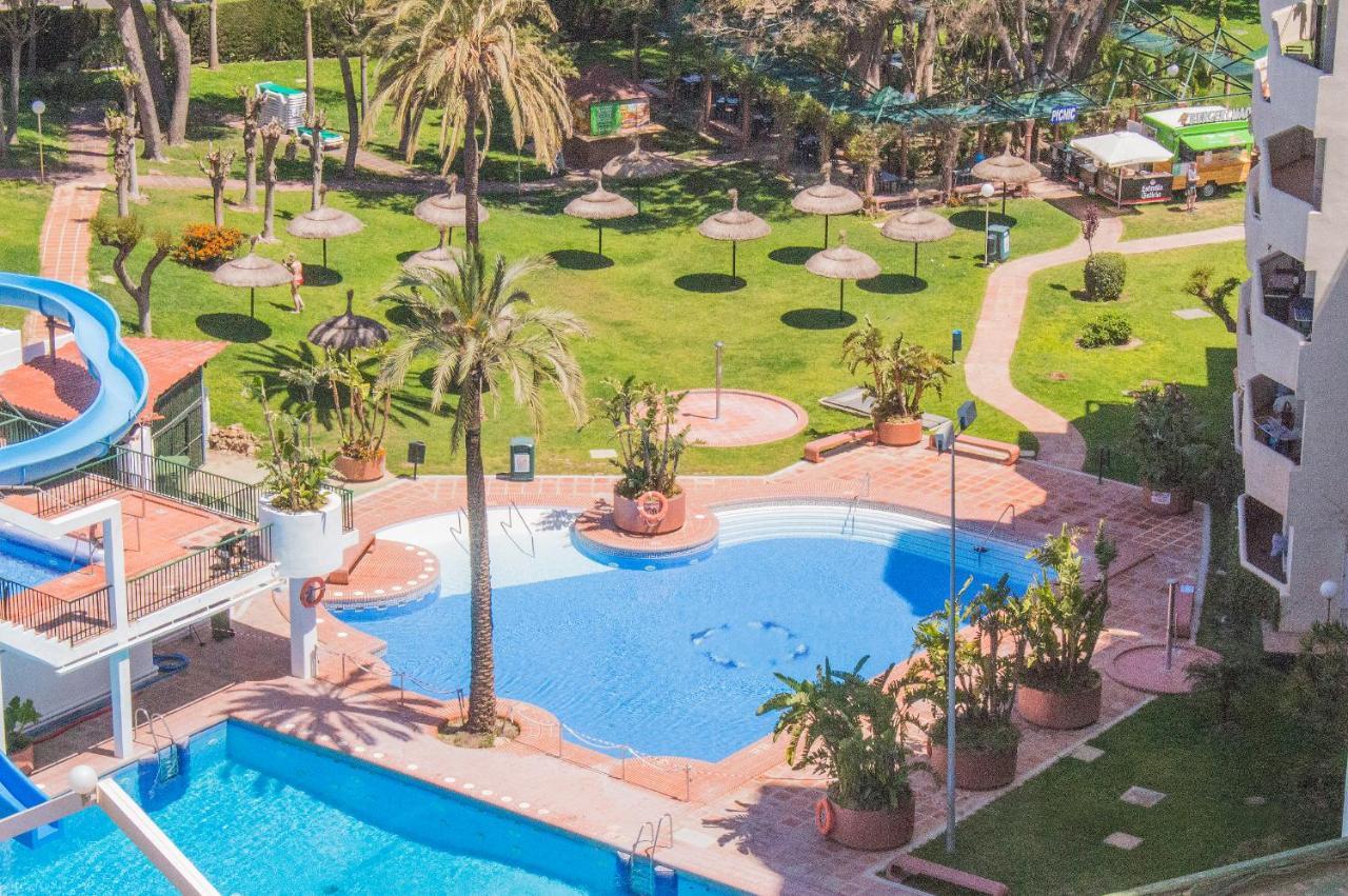 Benal Ii, Estudio Con Parque Acuatico Y Vistas Al Mar. Apartment *
