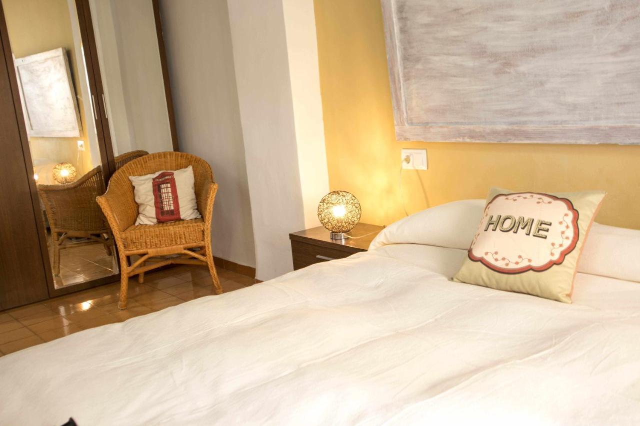 Piso En Casco Antigüo Con Mucho Encanto Junto Al Castillo Apartamento