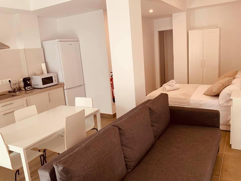 Apartment Pintor Losada *
