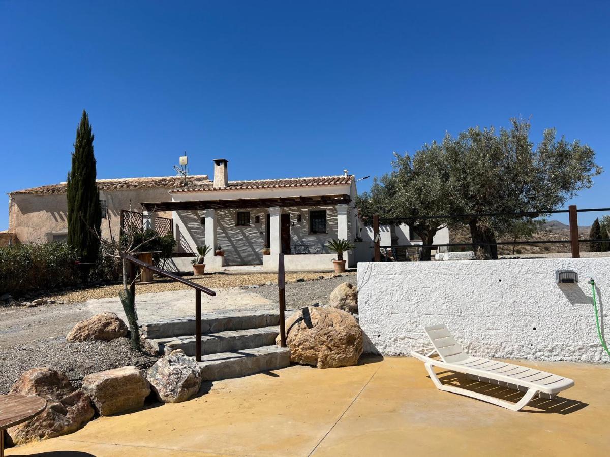 Alzabara Con Piscina Privada Сasa de vacaciones *