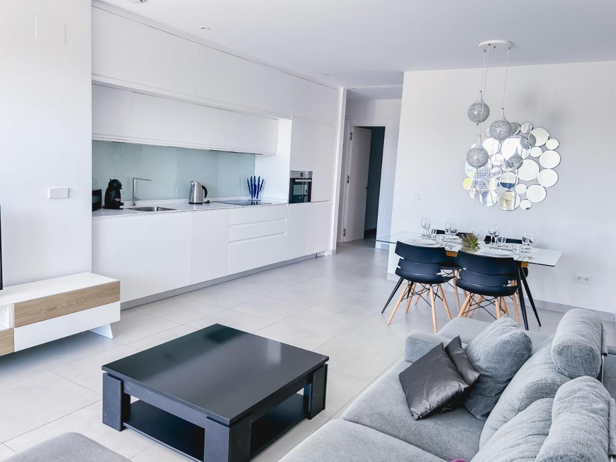 Residencial Cabo Azul Apartamento *