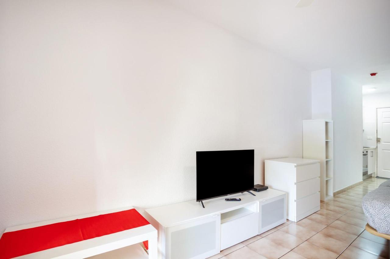 Apartamento Castle Harbour Cozy Heated Pool Cristianos Lovetenerife