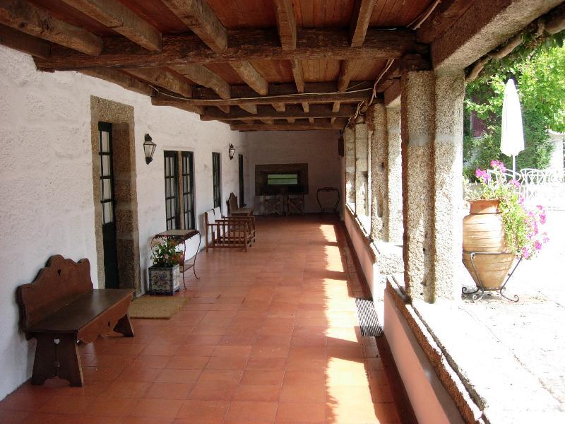 Quinta Da Ponte Do * Louro
