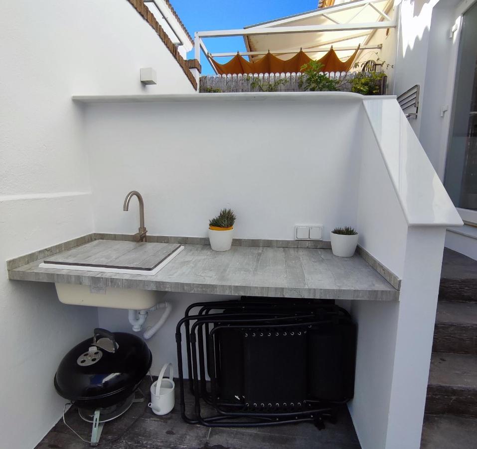 Holiday home Casa De Diseno En La Playa. *