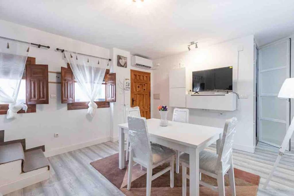 Holiday home Entire House Close To Albaicin And The Center *