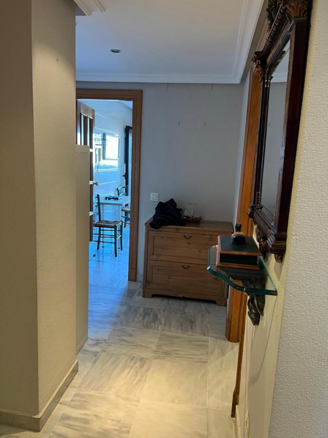 Apartment Atico Primera Linea De Playa. *