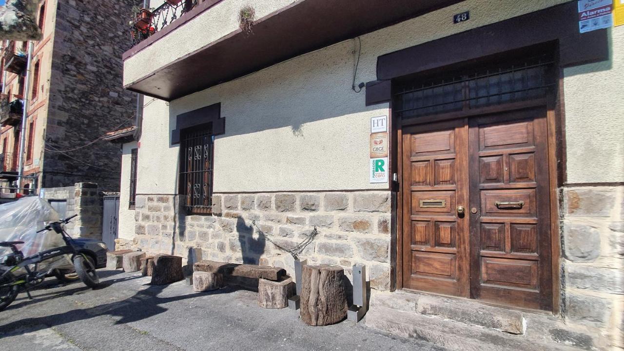 2. Habitación Doble A 8 Km De Bilbao. Baño Compartido * Galdácano