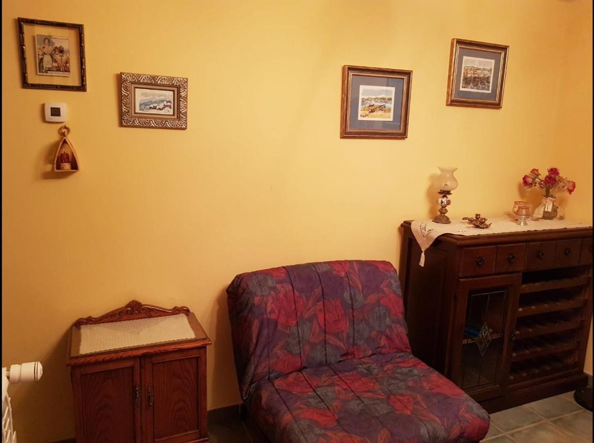 Albergue De Peregrinos Ultreia Et Suseia Sigueiro