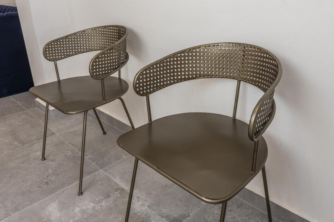 Trajano Premium Estudios By H Ayamonte
