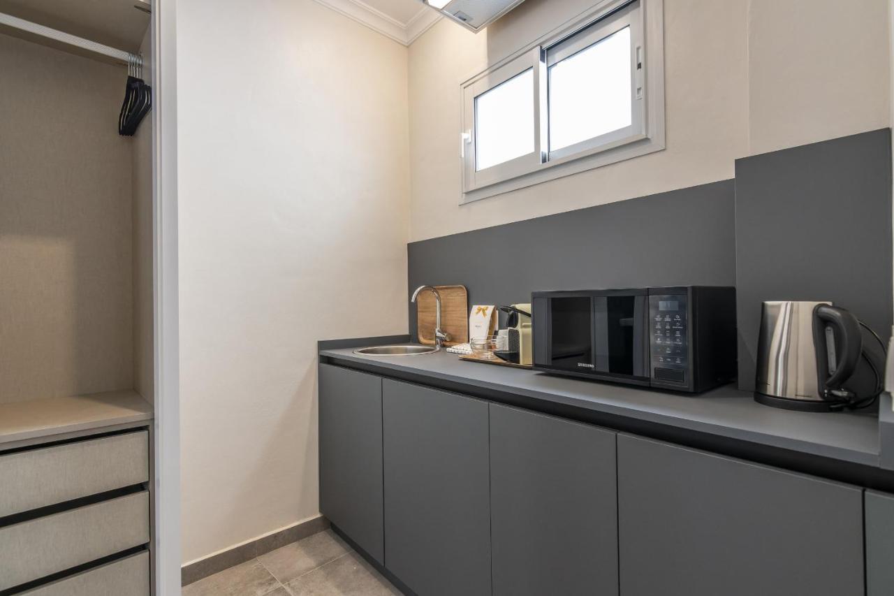 Trajano Premium Estudios By H Apartment