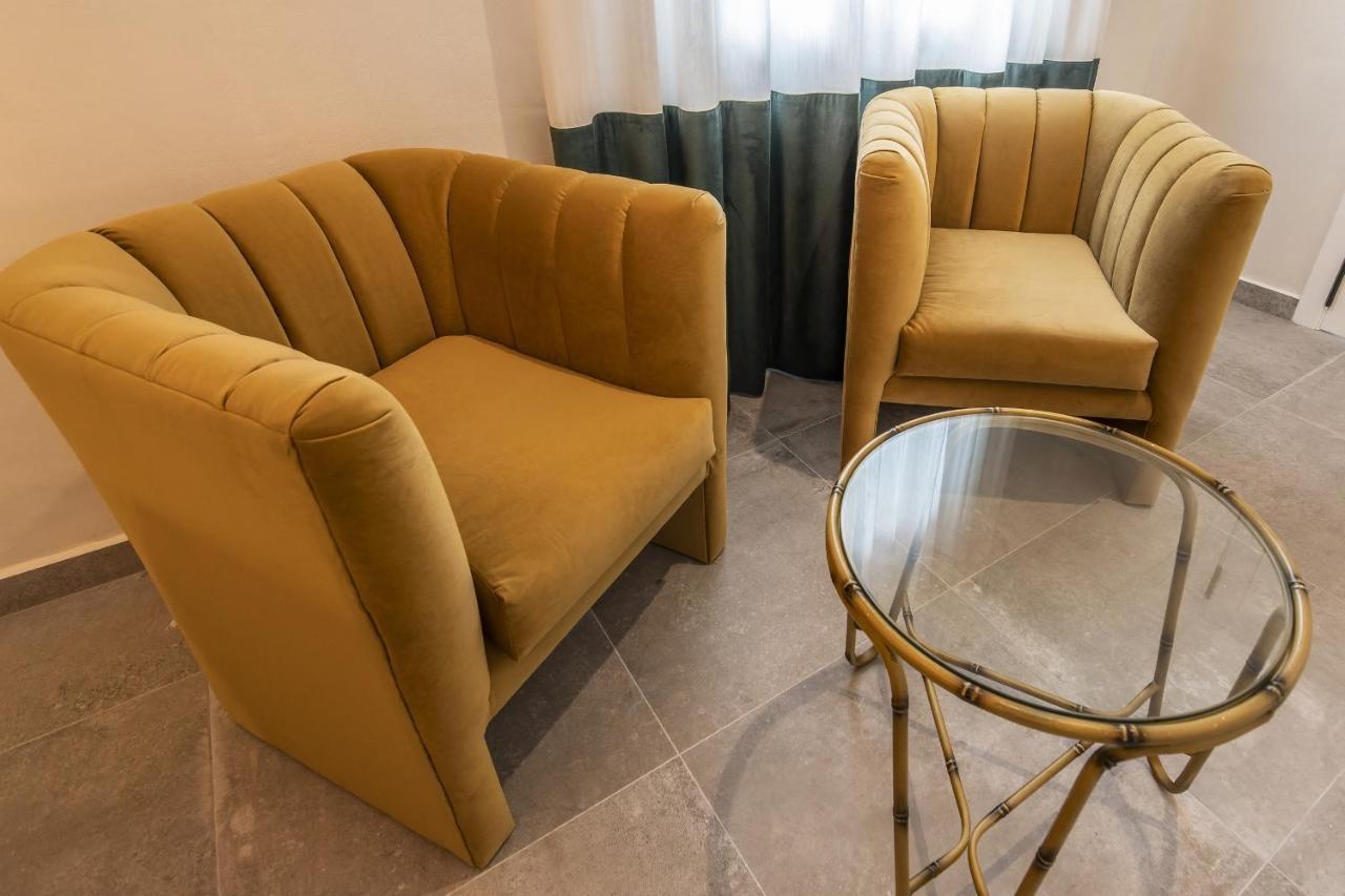 Trajano Premium Estudios By H * Ayamonte