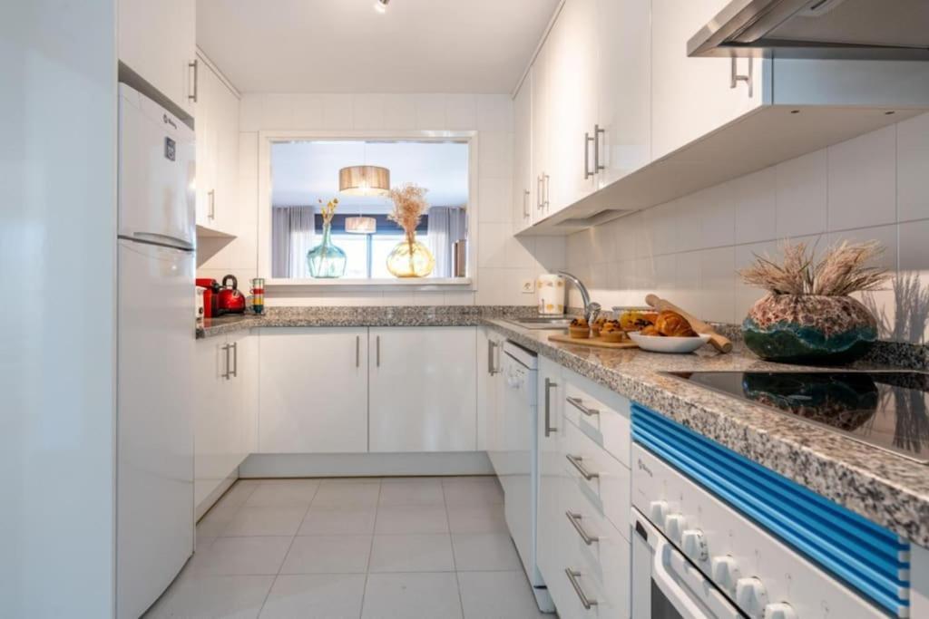 Ct 199 - Duquesa Village Apartment