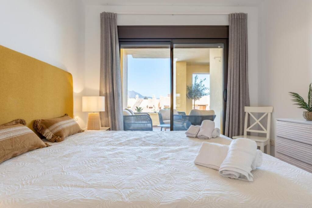 Ct 199 - Duquesa Village Apartment *