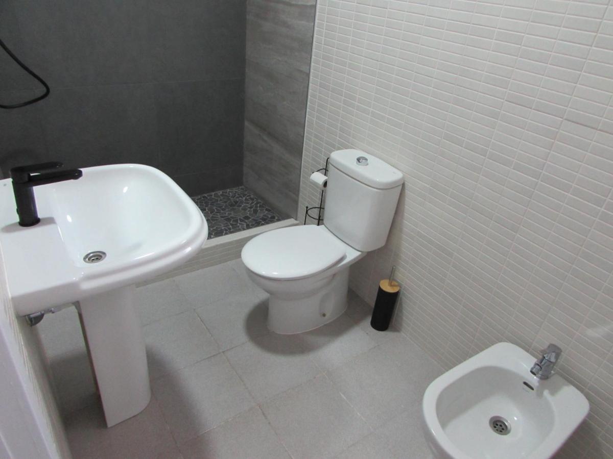 Apartamento And *