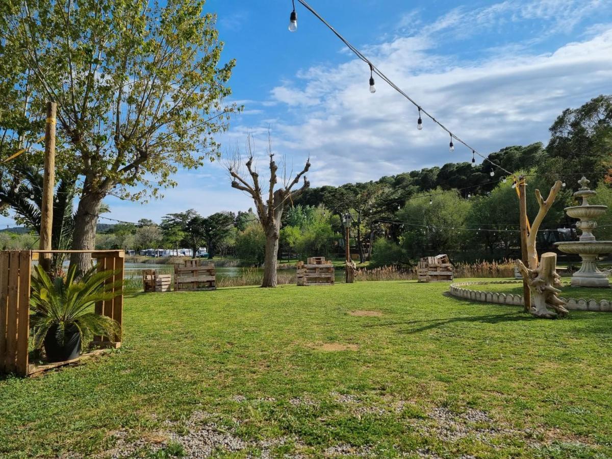 Bungalow Nomad Felicitat Holiday home