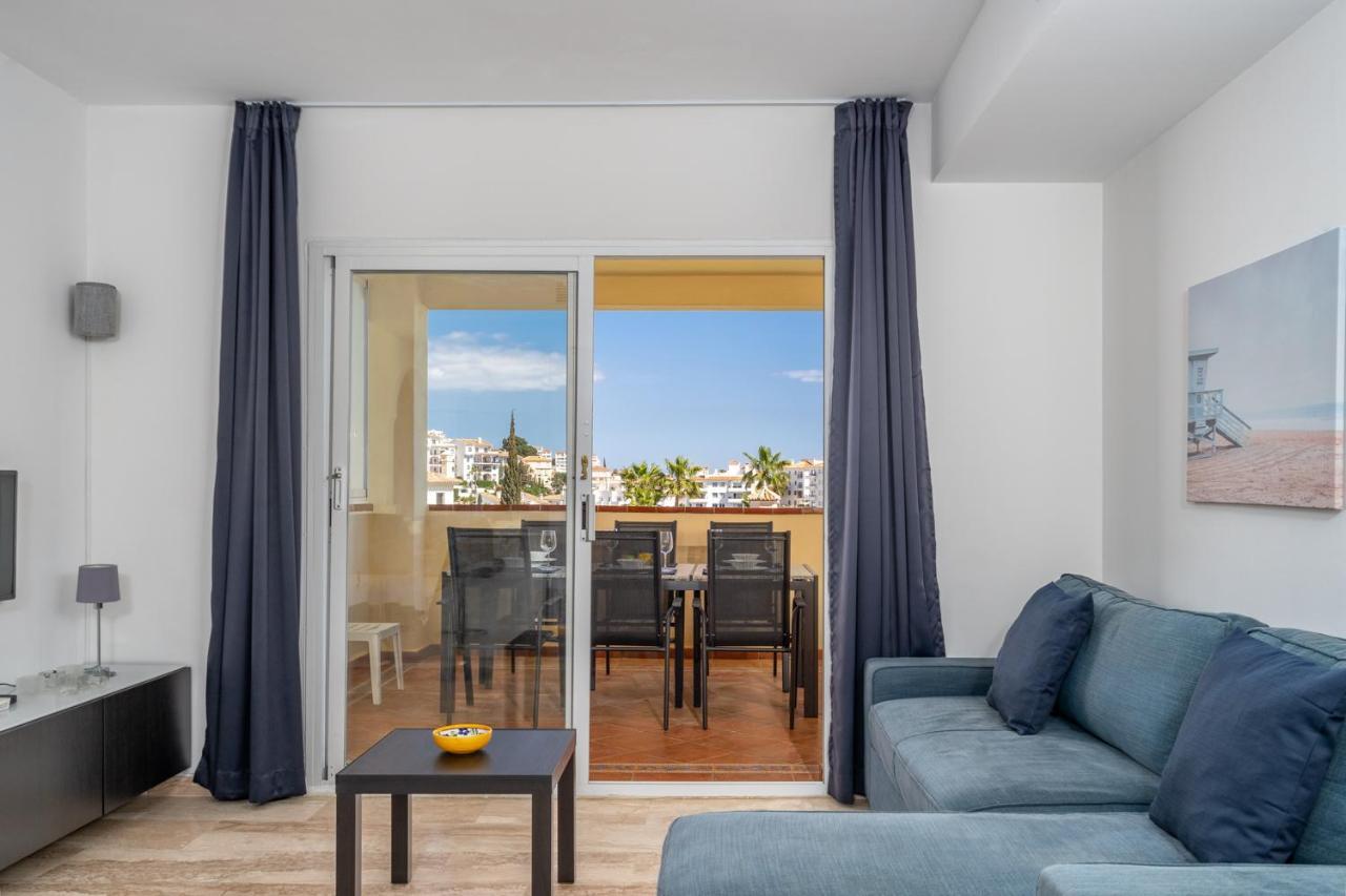 Bright Terrace In Riviera Del Sol By Costarentals - Ref 167 *