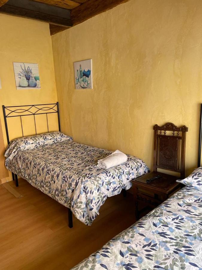 Hostal Pensión *