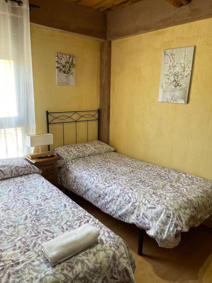 Hostal *
