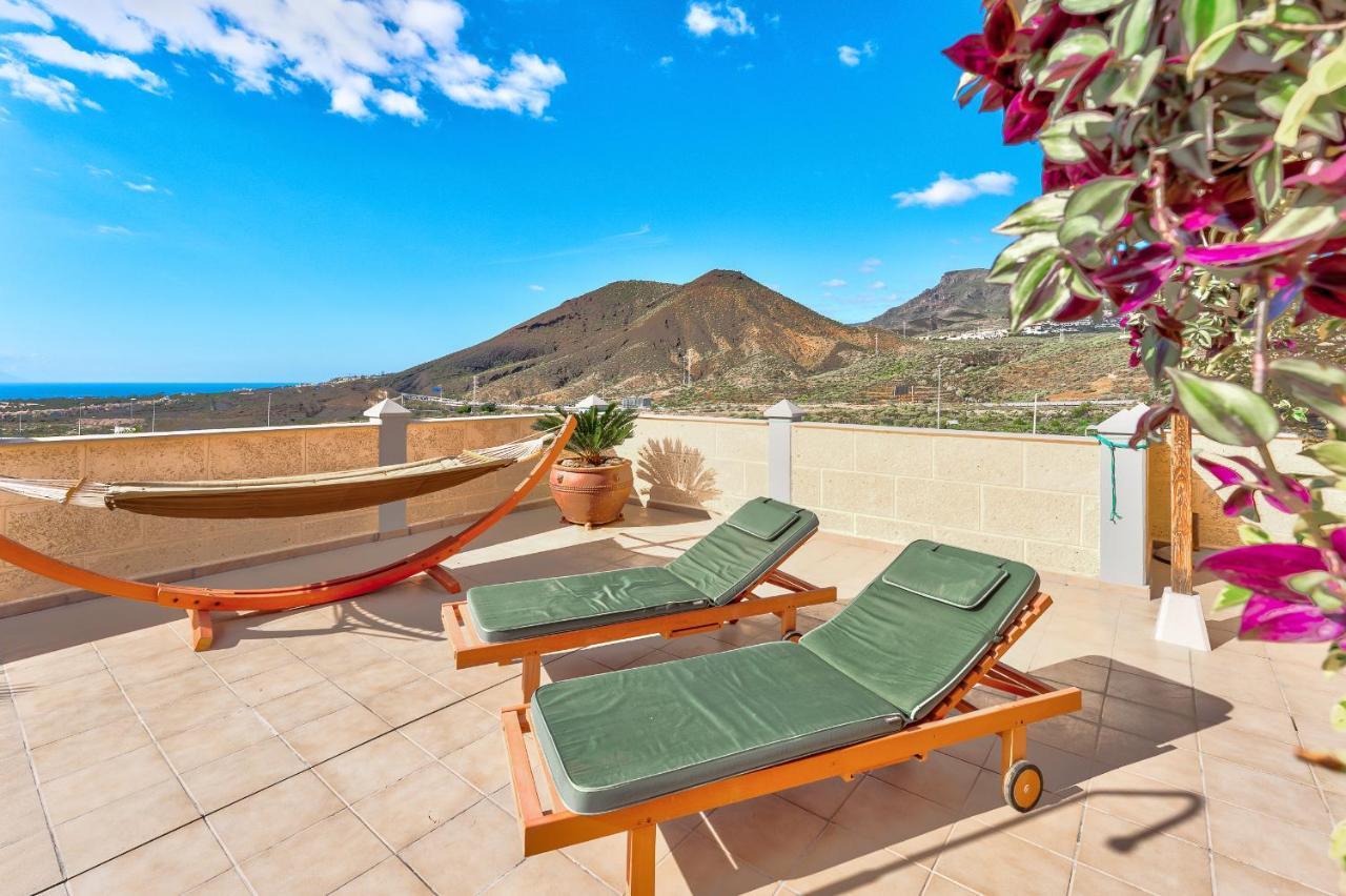 Luxury In Cristianos Villa Arona (Tenerife)