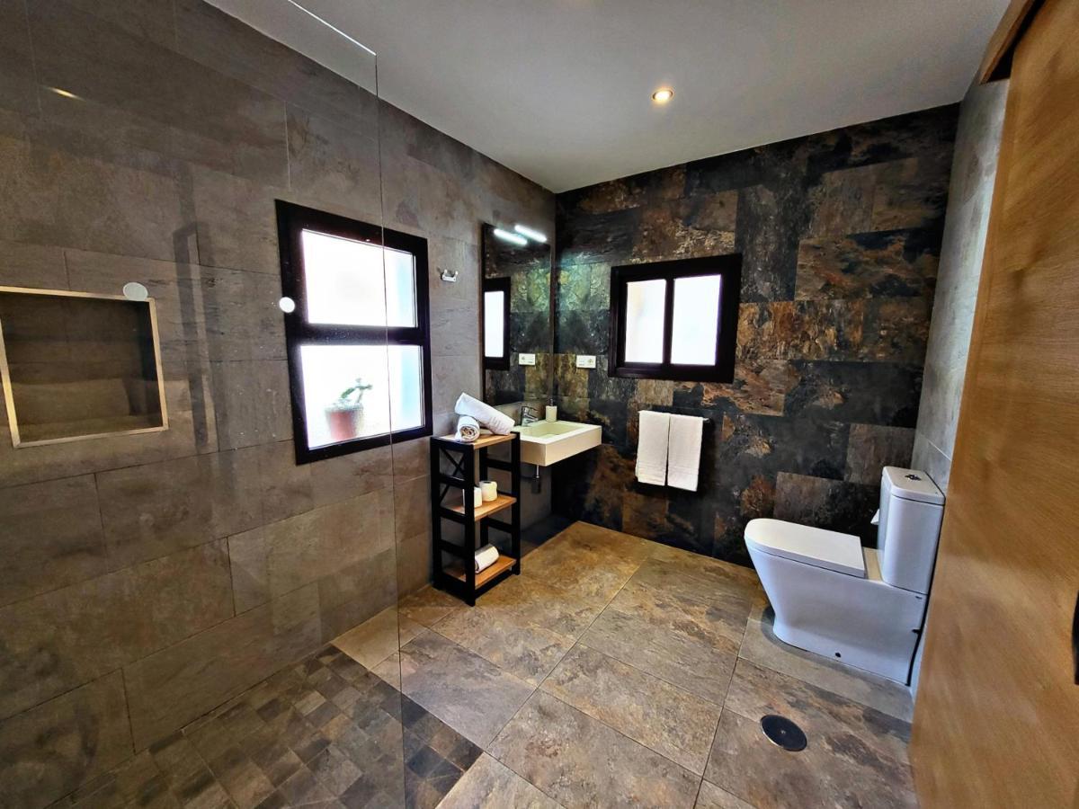 Lucero 12 Guest house